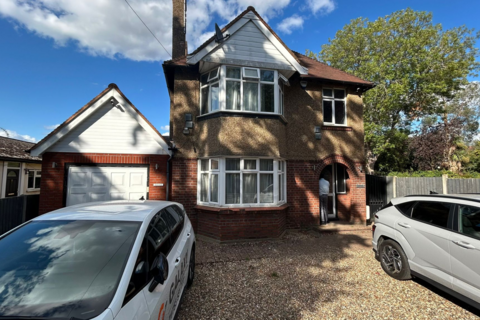 undefined, , Old Bath Road, Slough, Berkshire, SL3
