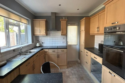 undefined, , Old Bath Road, Slough, Berkshire, SL3