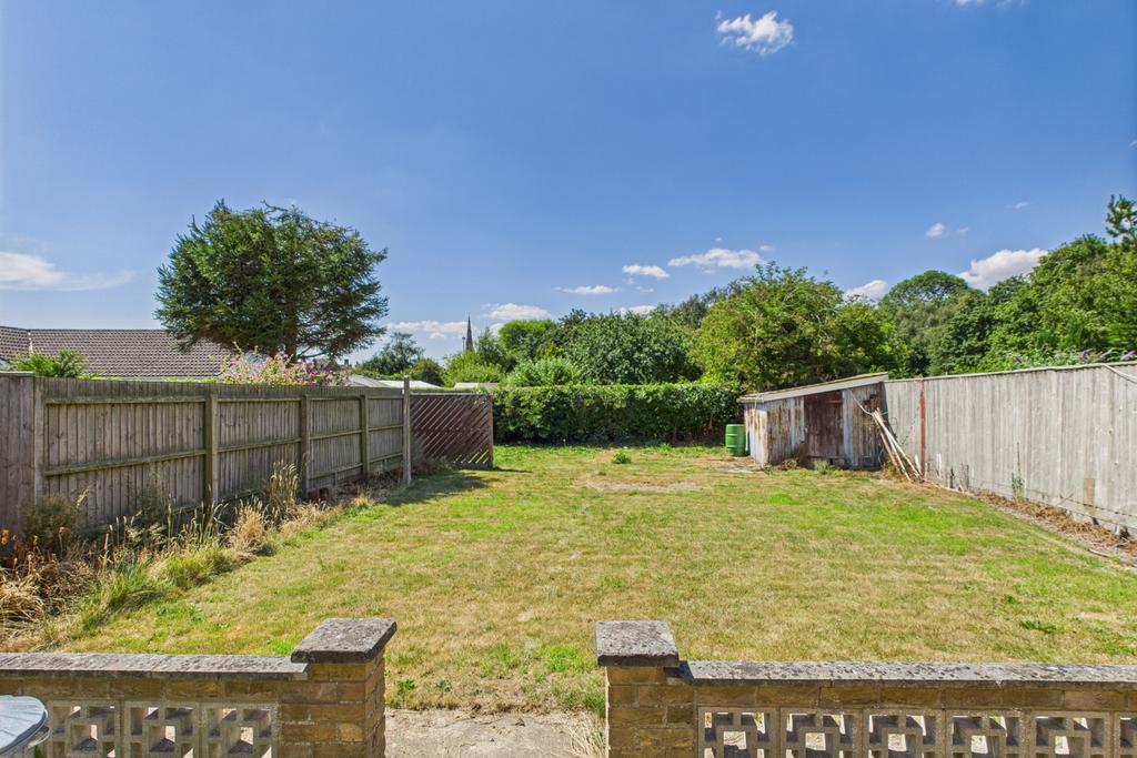 Ewe Move Spalding - Garden