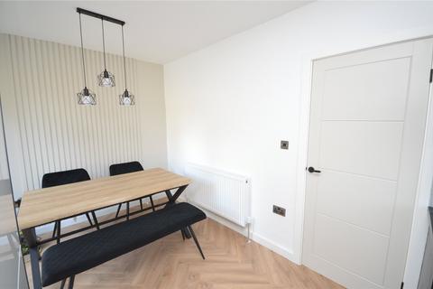 21 Waincliffe Crescent, Leeds, LS11 8EU