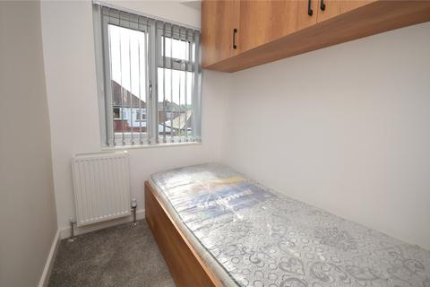 21 Waincliffe Crescent, Leeds, LS11 8EU