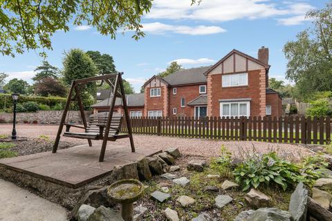 undefined, 21 Victoria Road, Helensburgh, G84 7RT