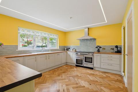 undefined, 21 Victoria Road, Helensburgh, G84 7RT