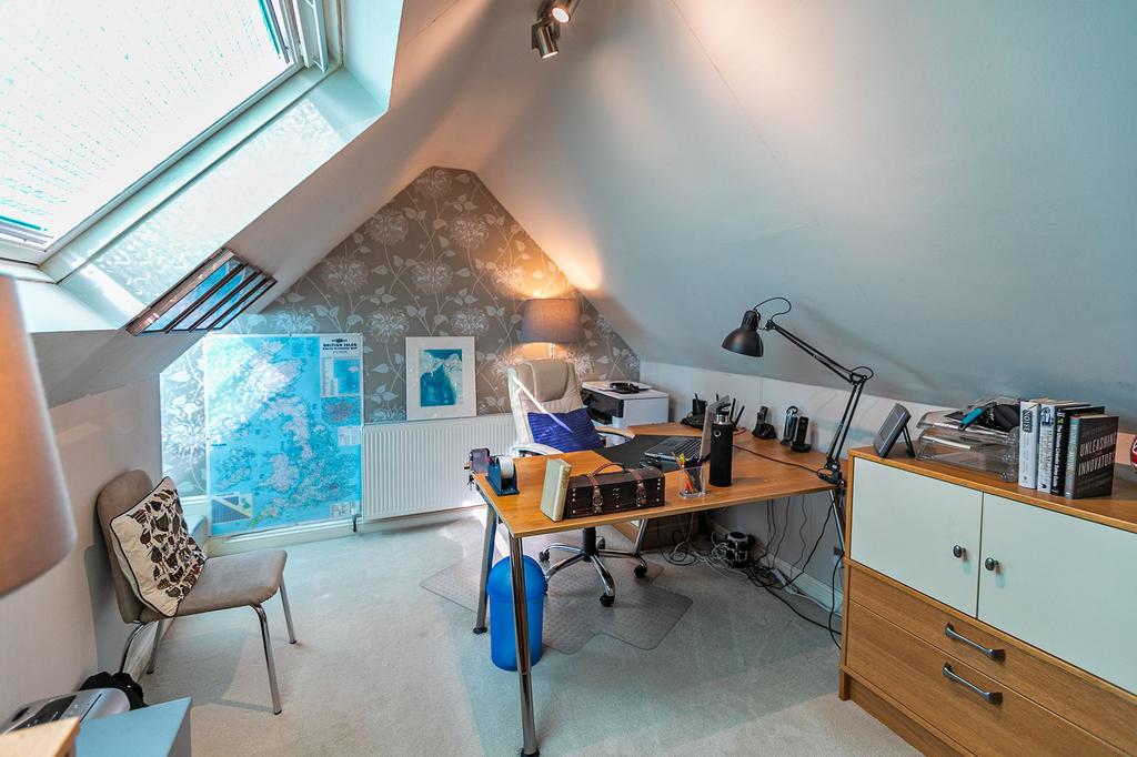 Study/Bedroom 6