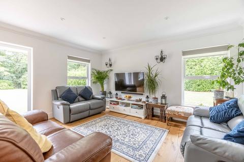 undefined, Purton Lane, Farnham Royal SL2