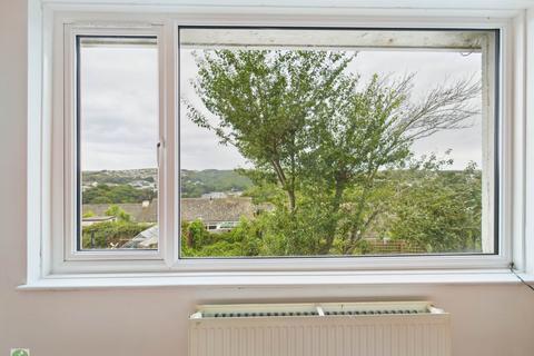 5 Trenant Road, Looe, PL13 1EN
