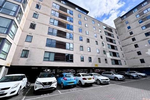 2 bedroom apartment for sale, Falcon Drive, Cardiff, Cardiff, CF10 4RE