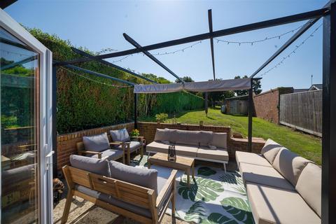 undefined, Hilton Road, Gurnard PO31