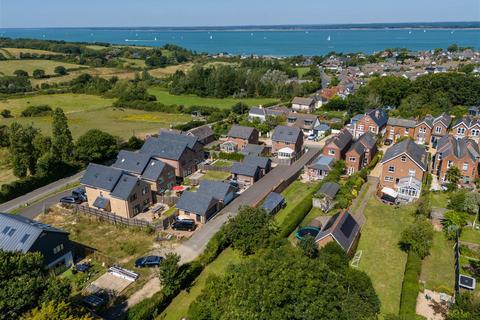 undefined, Hilton Road, Gurnard PO31