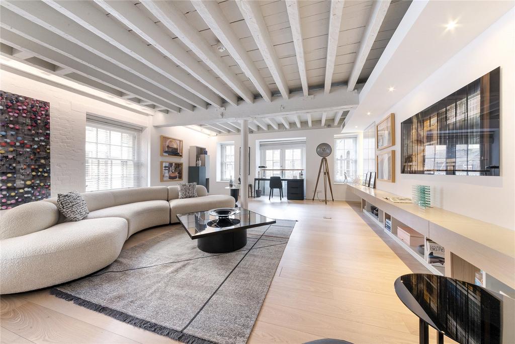 Kitchen/Reception
