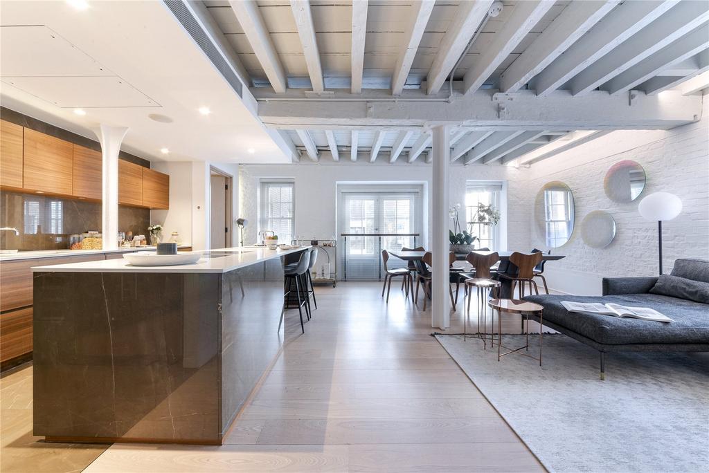 Kitchen/Reception