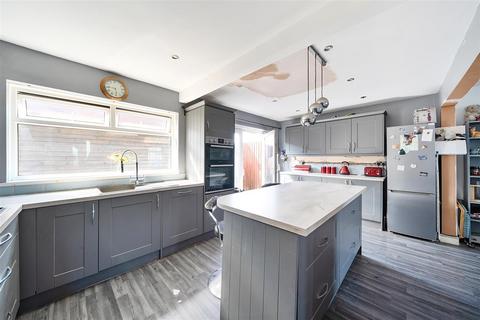 undefined, Ffordd Talfan, Gorseinon, Swansea