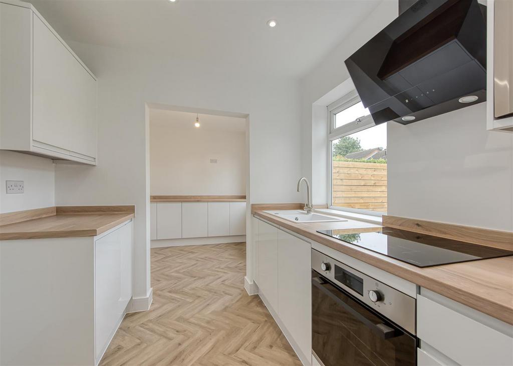 17 Oak Road-04.jpg