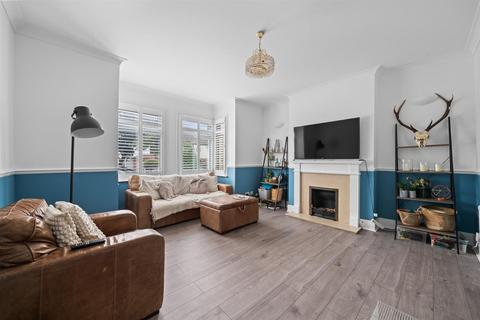 undefined, Warren Avenue, Bromley