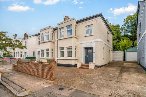 3 bedroom semi-detached house for sale, Warren Avenue, Bromley
