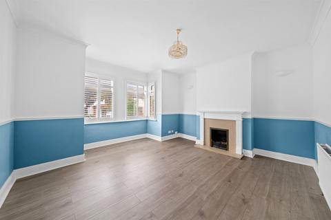 3 bedroom semi-detached house for sale, Warren Avenue, Bromley
