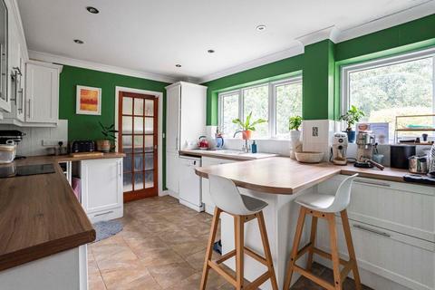 4 bedroom detached house for sale, St. James Close, Stretham CB6