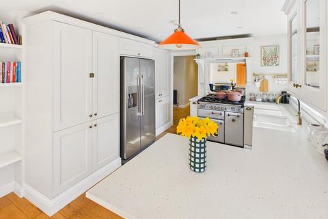 undefined, Jonas Drive, Wadhurst, TN5