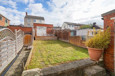 2 bedroom semi-detached house for sale, Holland Road, Chesterfield S41