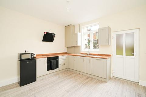 2 bedroom semi-detached house for sale, Holland Road, Chesterfield S41