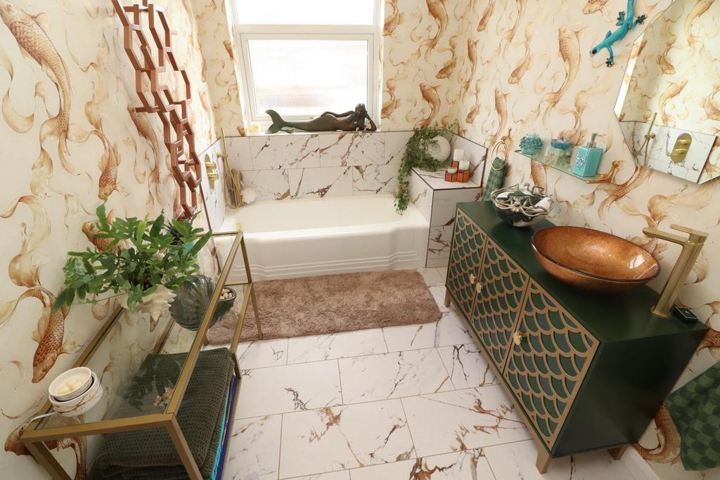 Bathroom / WC