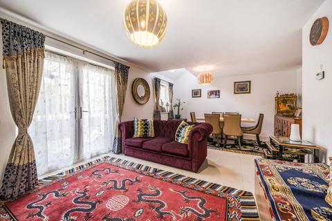 3 bedroom detached house for sale, Amersham Road, High Wycombe, Buckinghamshire