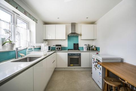 3 bedroom detached house for sale, Amersham Road, High Wycombe, Buckinghamshire