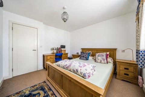 3 bedroom detached house for sale, Amersham Road, High Wycombe, Buckinghamshire