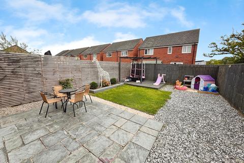 14 Garratt Way, Thorne, Doncaster, DN8 5EW