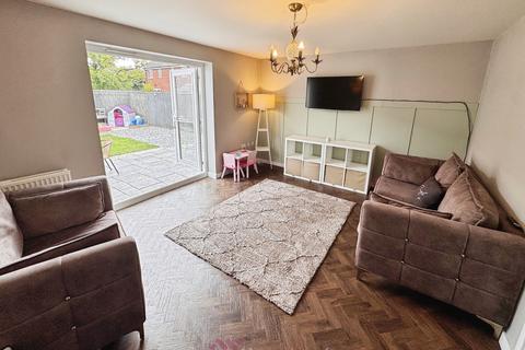14 Garratt Way, Thorne, Doncaster, DN8 5EW