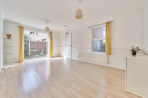 3 bedroom house for sale, Langdon Way, London