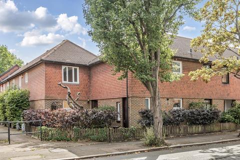 undefined, Langdon Way, London
