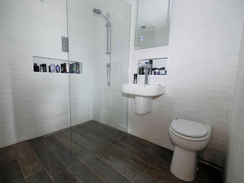 En suite
