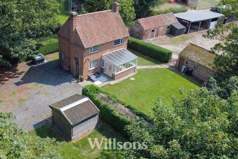 3 bedroom detached house for sale, Main Street, Gayton Le Marsh
