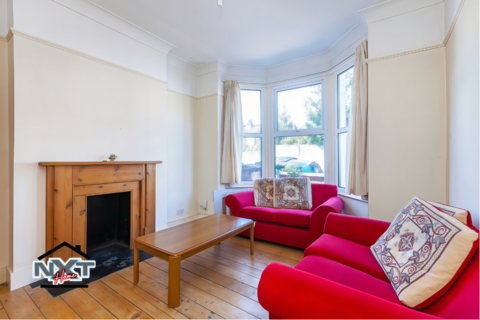 1 bedroom flat for sale, Leasowes Road, Leyton, E10