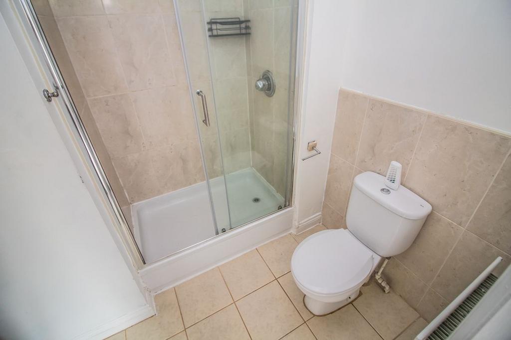 Bedroom 1 En Suite