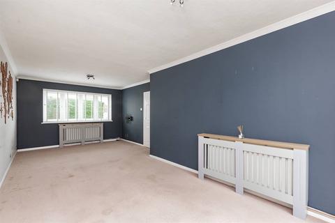 40 Albion Road, Birchington, CT7 9DS