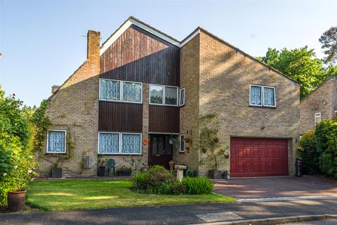 undefined, Yockley Close, Surrey GU15