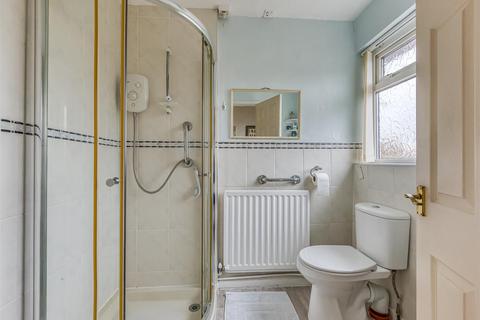 27 Bratch Park, Wombourne, Wolverhampton, WV5 8DF