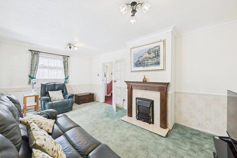undefined, Peascroft Road, Hemel Hempstead, HP3
