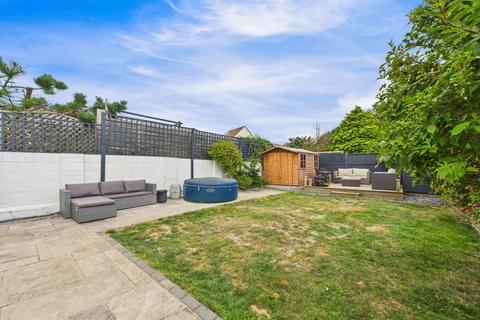 1 Benfield Close, Portslade, Brighton, BN41 2DD