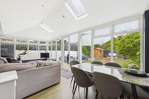1 Benfield Close, Portslade, Brighton, BN41 2DD