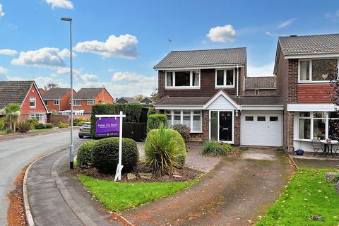 3 bedroom detached house for sale, Redwood Avenue, Stone, ST15