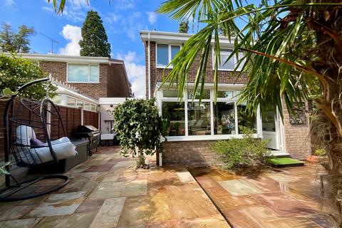 3 bedroom detached house for sale, Redwood Avenue, Stone, ST15