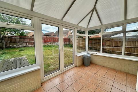 3 bedroom link detached house for sale, Lynmouth Crescent, Furzton, Milton Keynes, MK4