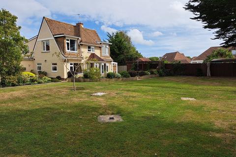 4 bedroom detached house for sale, Eastbourne Road, Lower Willingdon, Eastbourne BN20