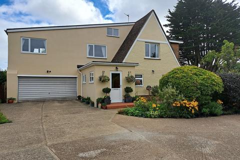 4 bedroom detached house for sale, Eastbourne Road, Lower Willingdon, Eastbourne BN20