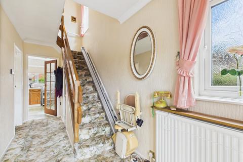 3 bedroom semi-detached house for sale, West Close, Beverley,HU17 7JJ