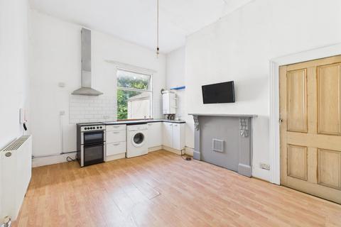 4 bedroom terraced house for sale, Albany Street, Hull, HU3 1PL