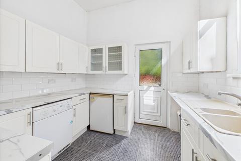 4 bedroom terraced house for sale, Albany Street, Hull, HU3 1PL